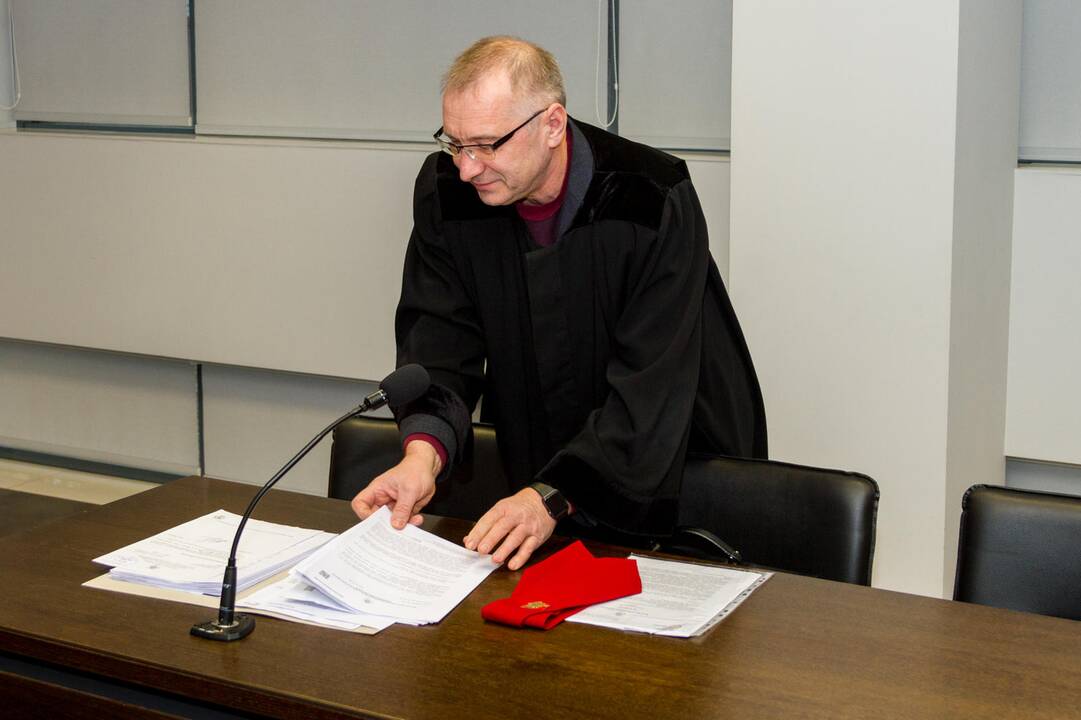 Konkurento nužudymu kaltinamo pensininko teismas