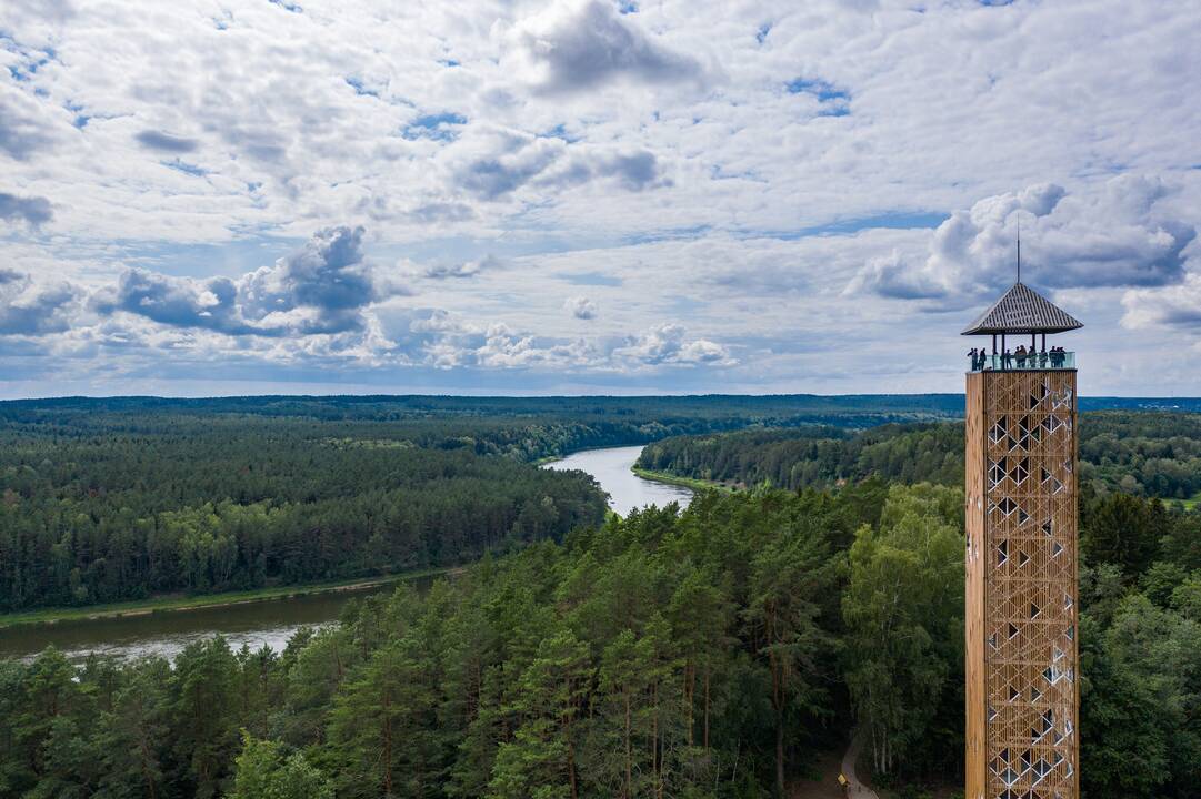 Būstas: kyla ne tik gydyklos, bet ir daugiabučiai.