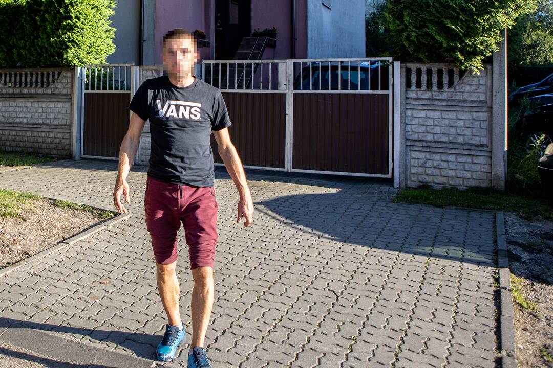 Užsipuolė: fotografės vizitas vienam vyrui sukėlė agresijos pliūpsnį.