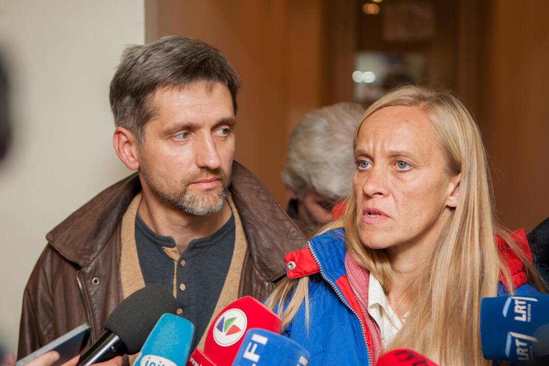Piketas Kaune dėl atimtų vaikų