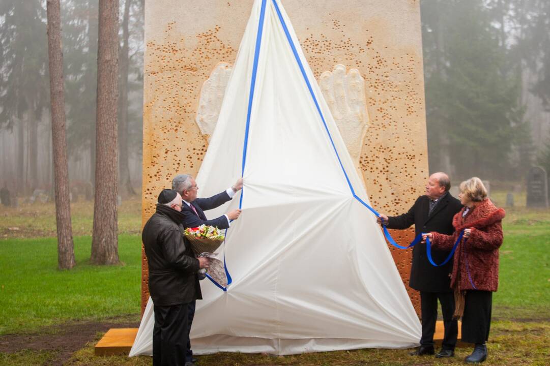 Memorialas Vandžiogalos žydams