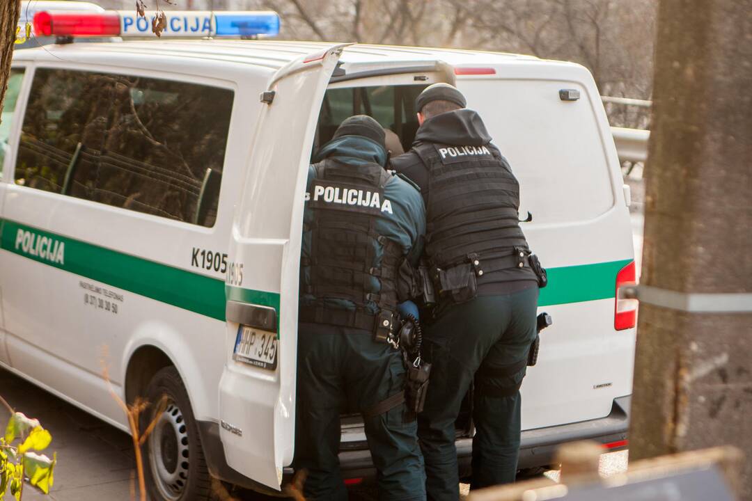 Asilo sulaikymas Žemaičių gatvėje