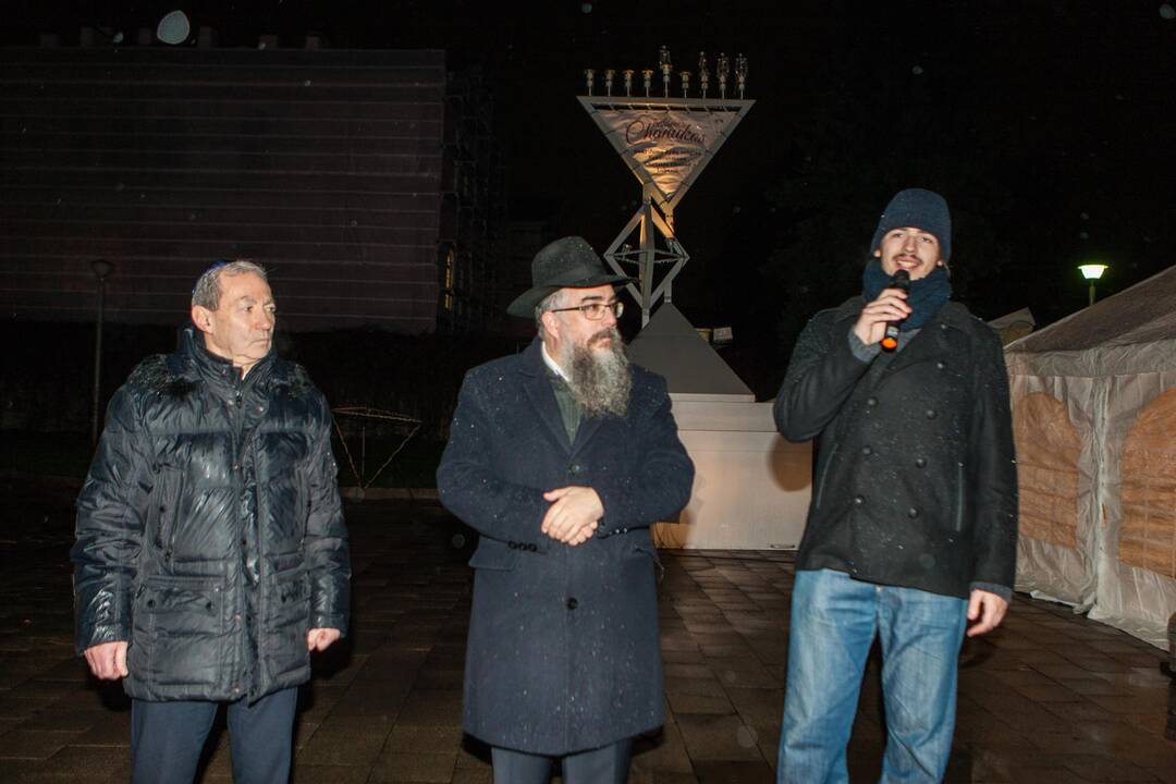 Menoros uždegimo ceremonija Kaune