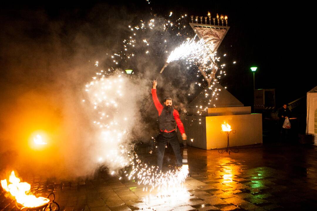 Menoros uždegimo ceremonija Kaune