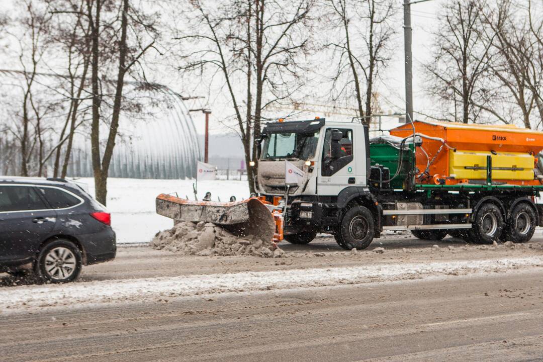 Sudėtingos eismo sąlygos Kaune