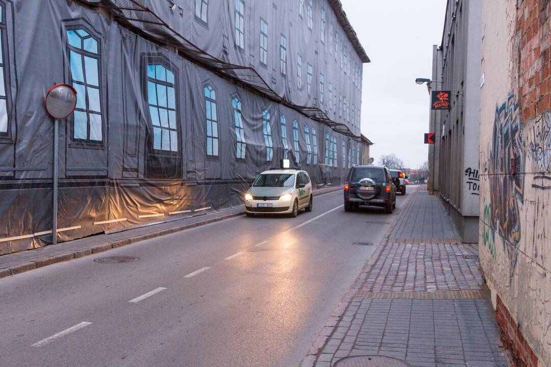 A. Jakšto gatvės eismo problemos
