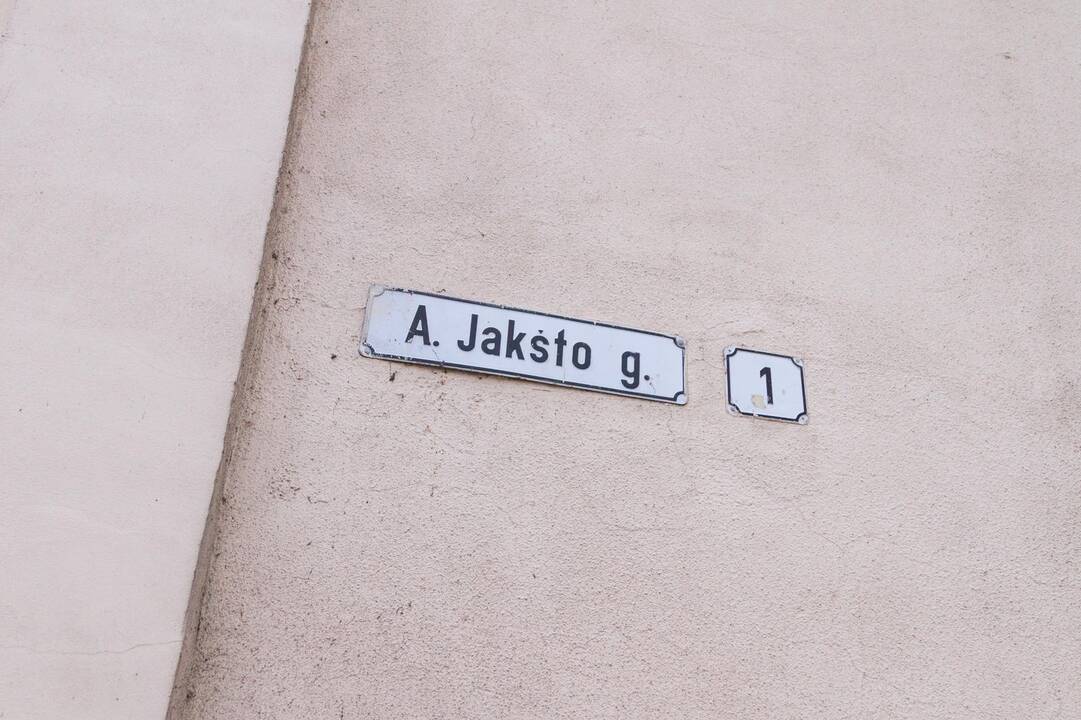 A. Jakšto gatvės eismo problemos