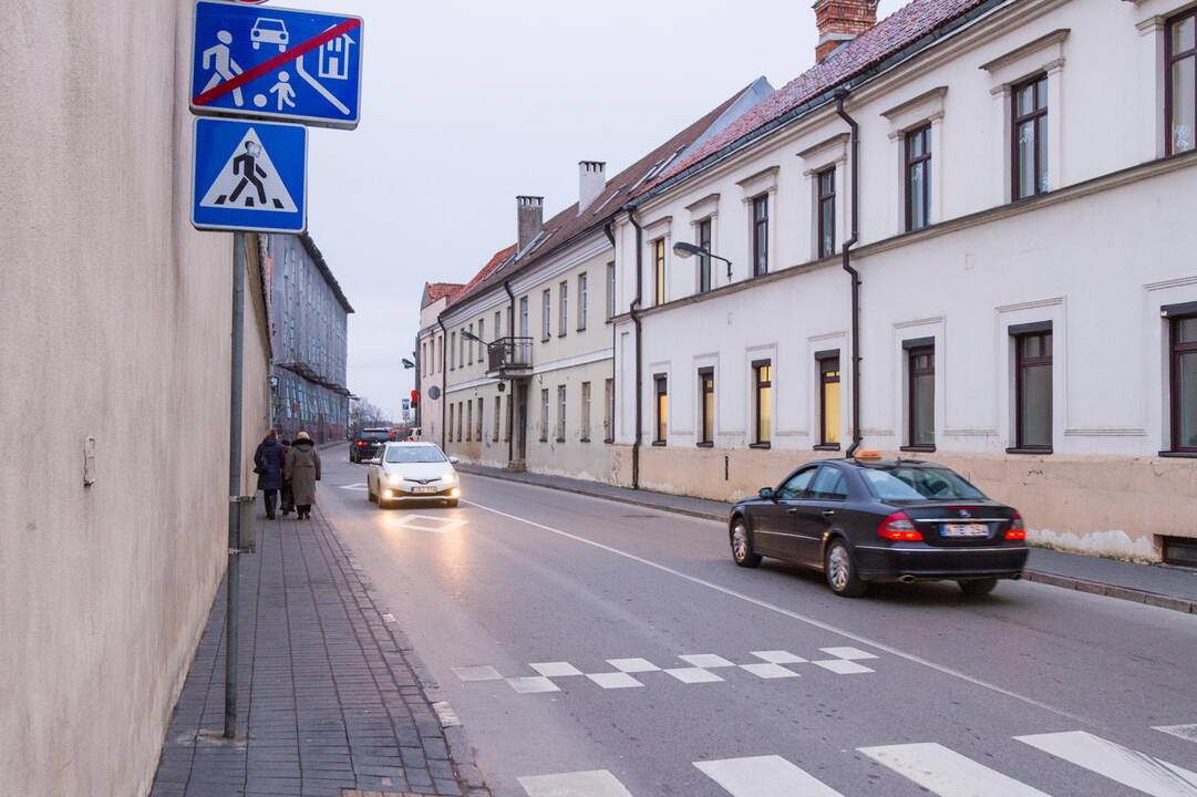 A. Jakšto gatvės eismo problemos