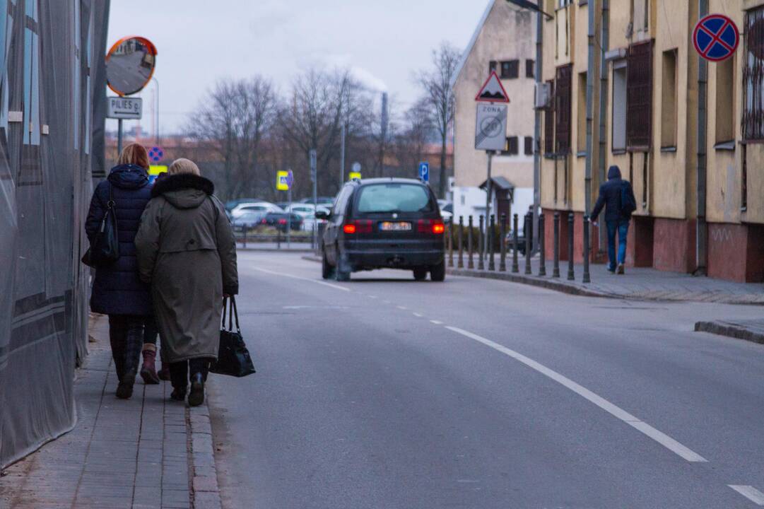 A. Jakšto gatvės eismo problemos