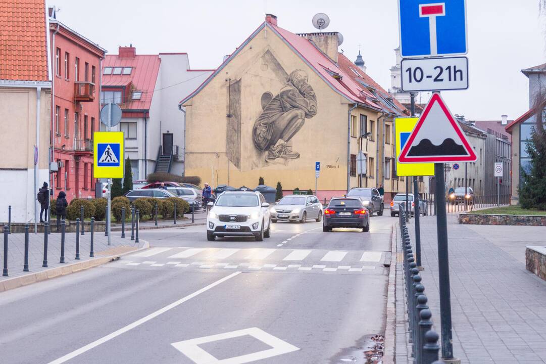 A. Jakšto gatvės eismo problemos