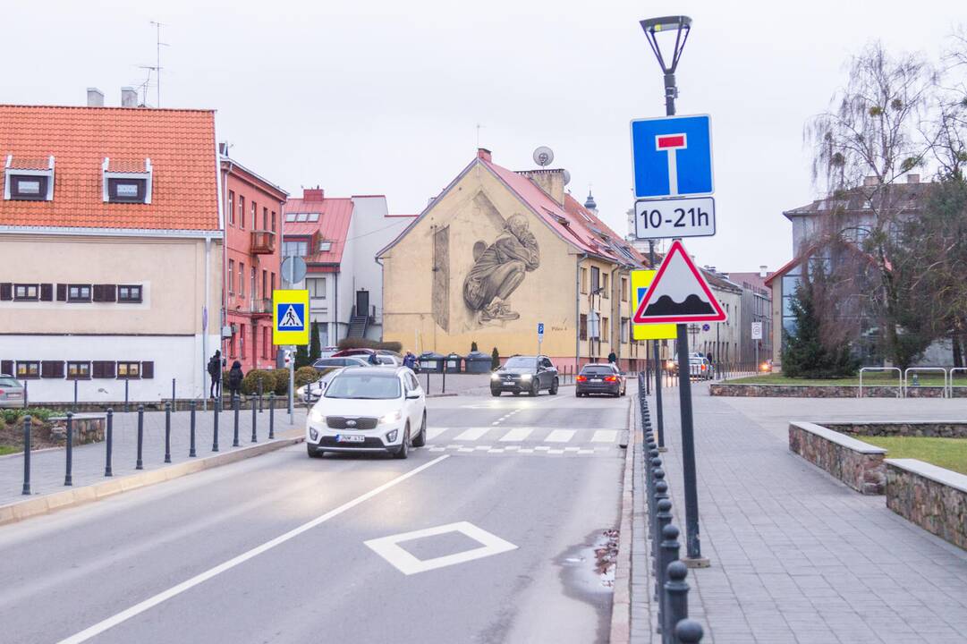 A. Jakšto gatvės eismo problemos