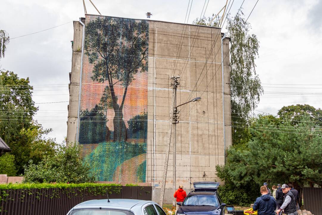 Freska ant Kauno daugiabučio