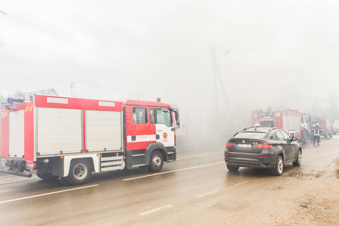 Didžiulis gaisras Aleksote, Juodelynės gatvėje