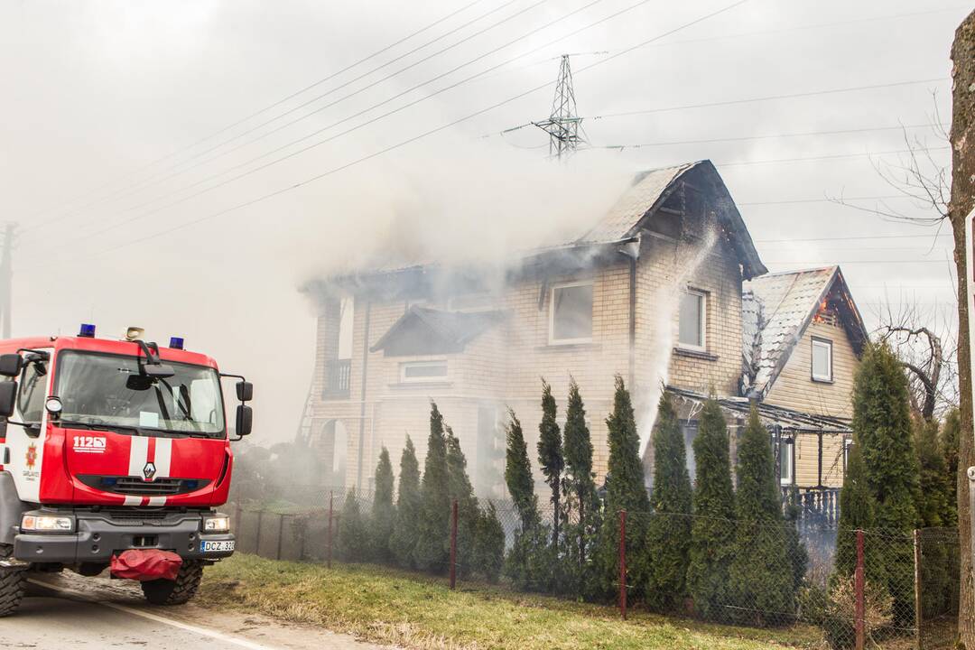 Didžiulis gaisras Aleksote, Juodelynės gatvėje