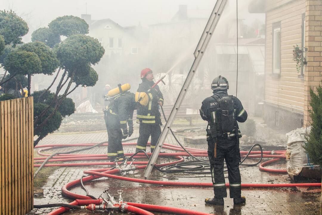 Didžiulis gaisras Aleksote, Juodelynės gatvėje