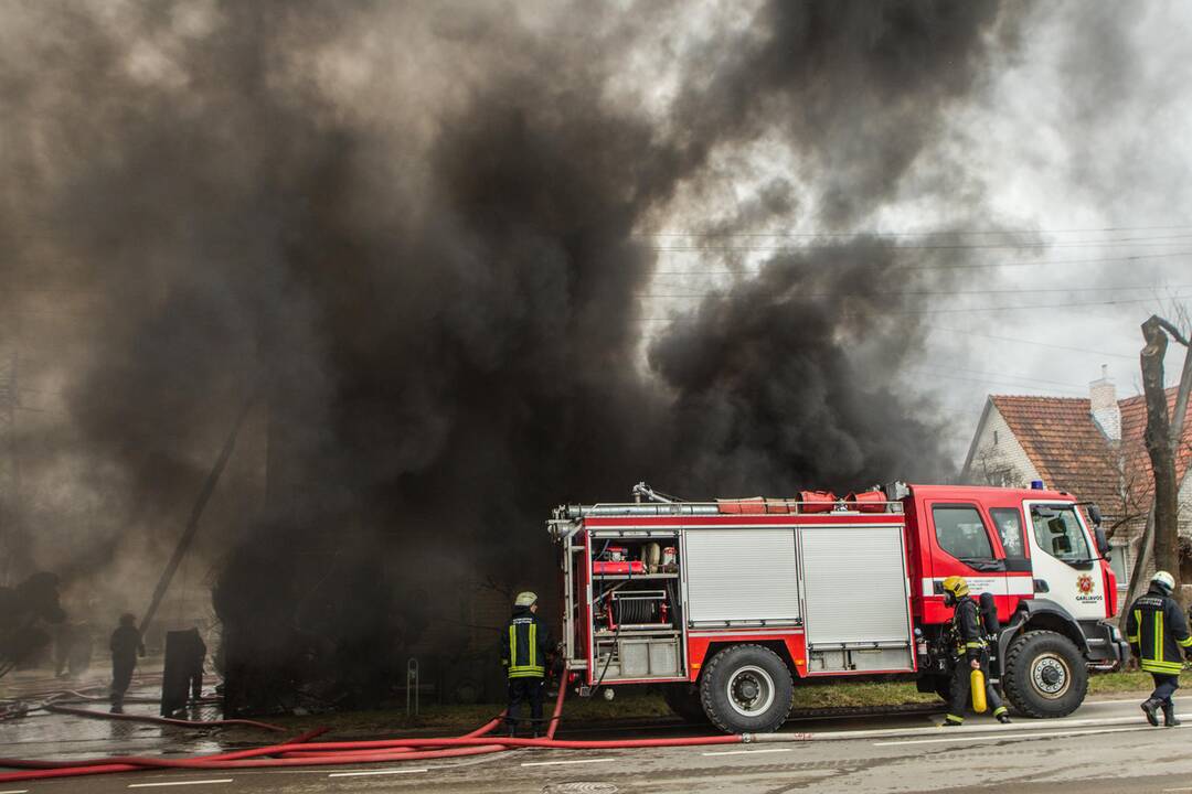 Didžiulis gaisras Aleksote, Juodelynės gatvėje
