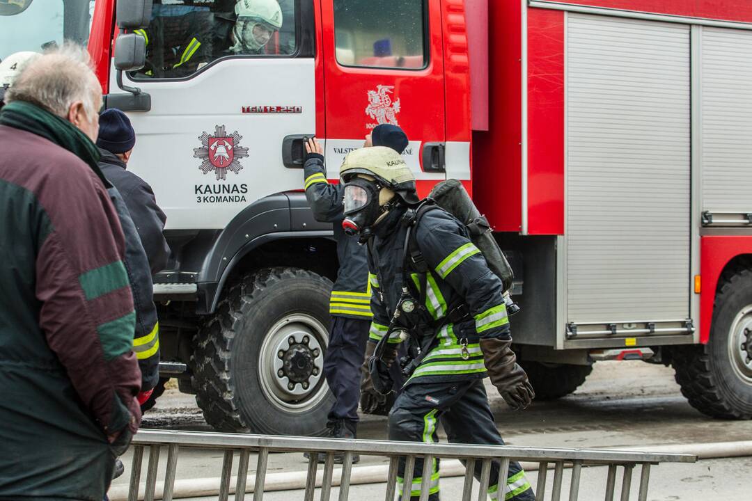 Didžiulis gaisras Aleksote, Juodelynės gatvėje