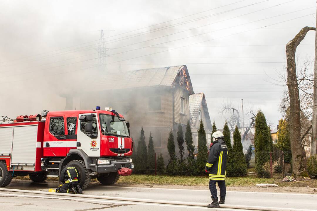 Didžiulis gaisras Aleksote, Juodelynės gatvėje