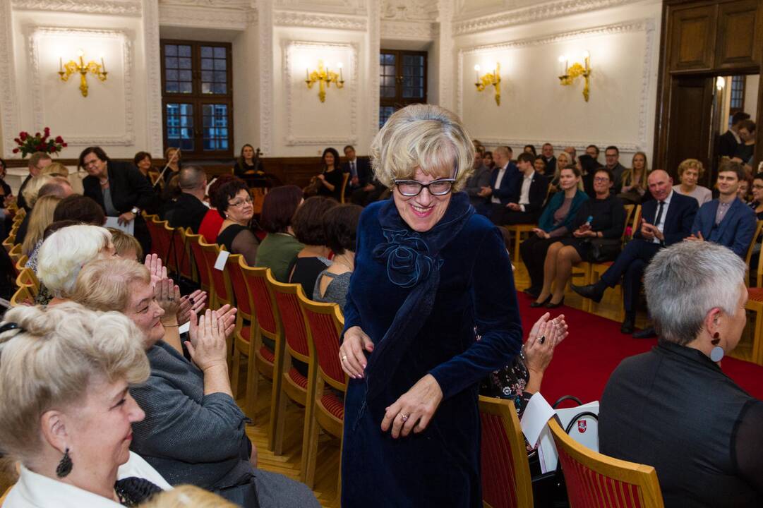 Rotušėje – iškilmingas greitosios medicinos pagalbos stoties darbuotojų pagerbimas