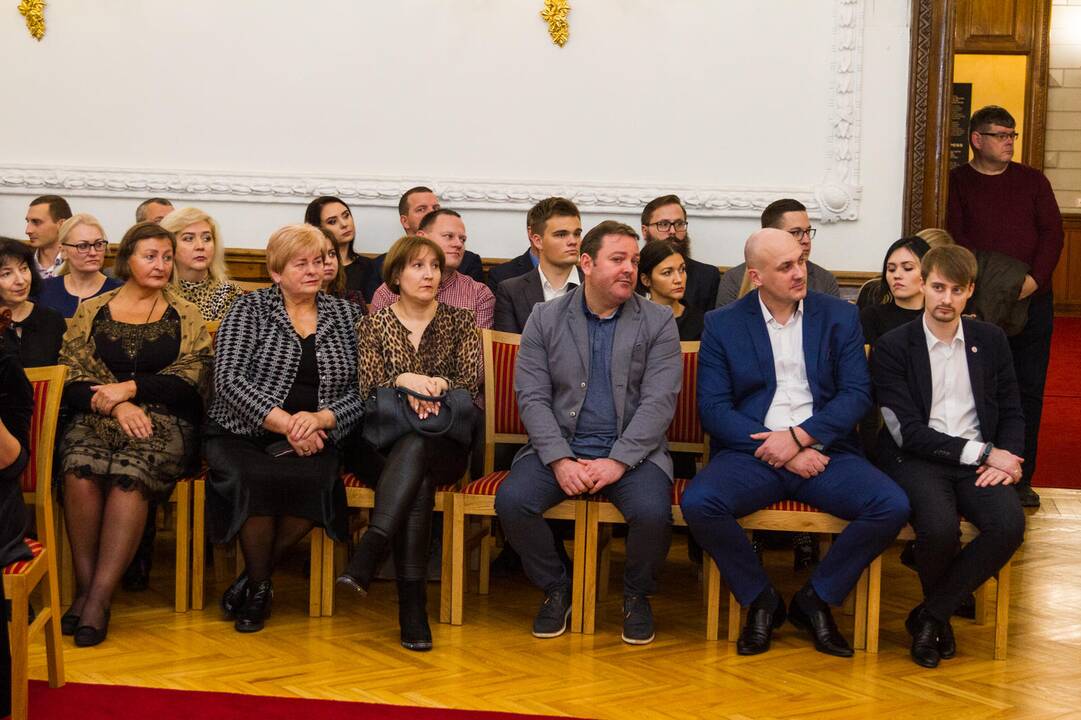 Rotušėje – iškilmingas greitosios medicinos pagalbos stoties darbuotojų pagerbimas