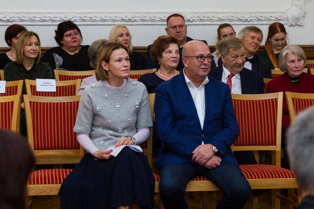 Rotušėje – iškilmingas greitosios medicinos pagalbos stoties darbuotojų pagerbimas