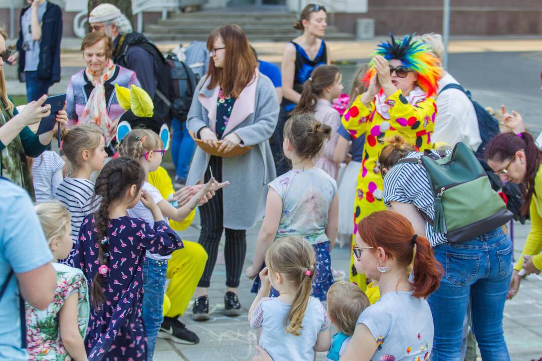 Vaikų piešinių akcija Kaunas Jazz ant grindinio