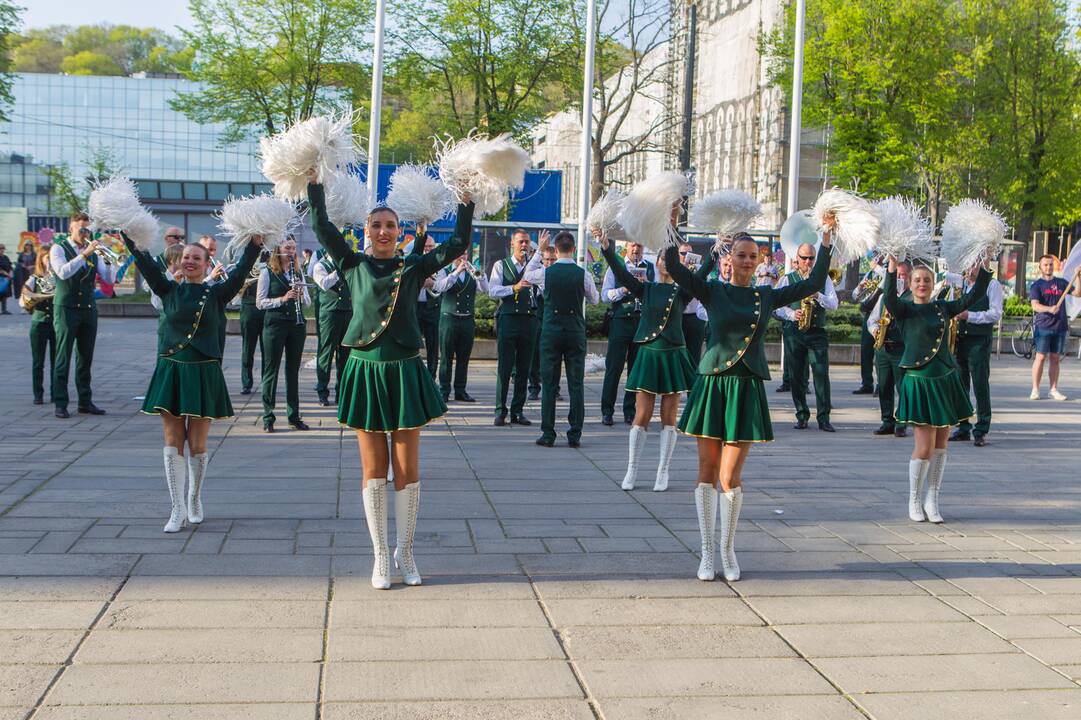 Vaikų piešinių akcija Kaunas Jazz ant grindinio