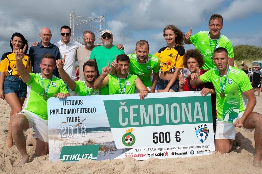 Paplūdimio futbolo taurę iškovojo „Audra“