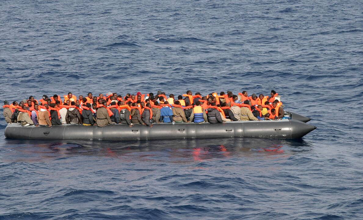 ES kovos su migrantų gabentojais operacija gali pakenkti Bendrijos įvaizdžiui