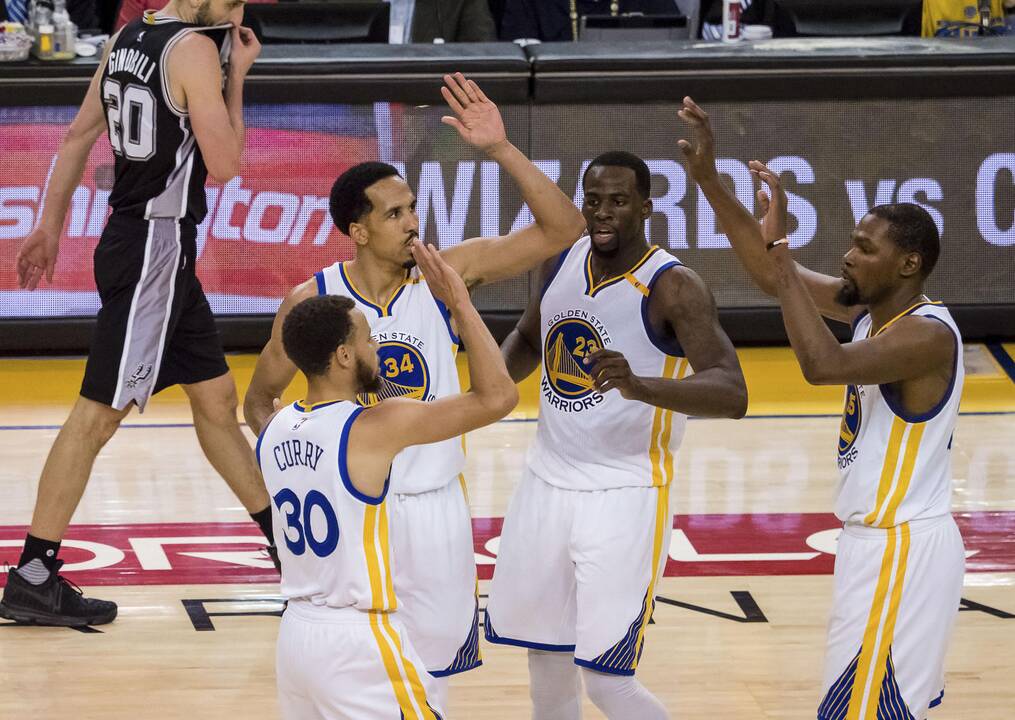 „Warriors“ palaužė „Spurs“ ekipą pirmose NBA Vakarų konferencijos finalo rungtynėse