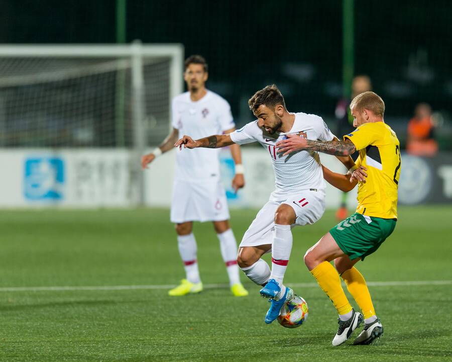 Futbolas: Lietuva – Portugalija 1:5