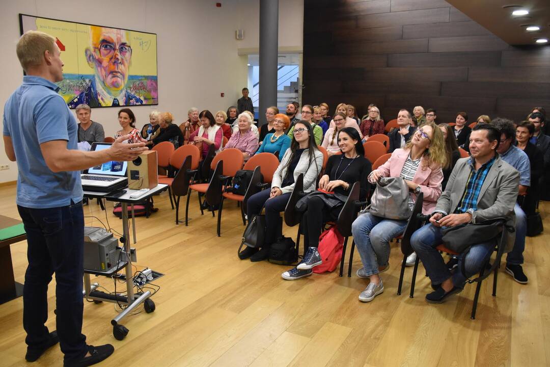 Žinomas gamtos fotografas: ar ateityje fotografuosime šiukšlių kalnus?