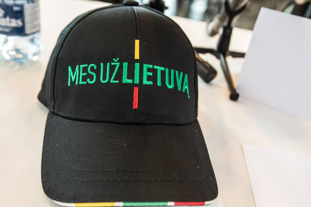 Lietuvos vyrų krepšinio rinktinei – palaikymo akcija internete