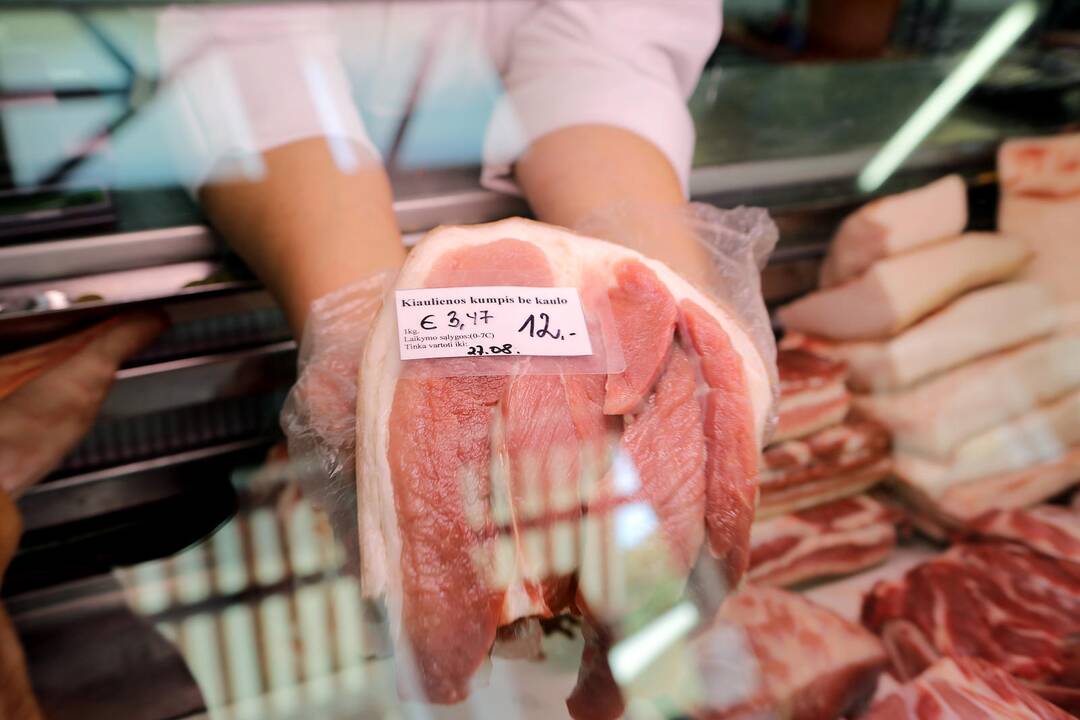 Nežinomybė: smulkiesiems verslininkams kyla daug klausimų dėl euro įvedimo.