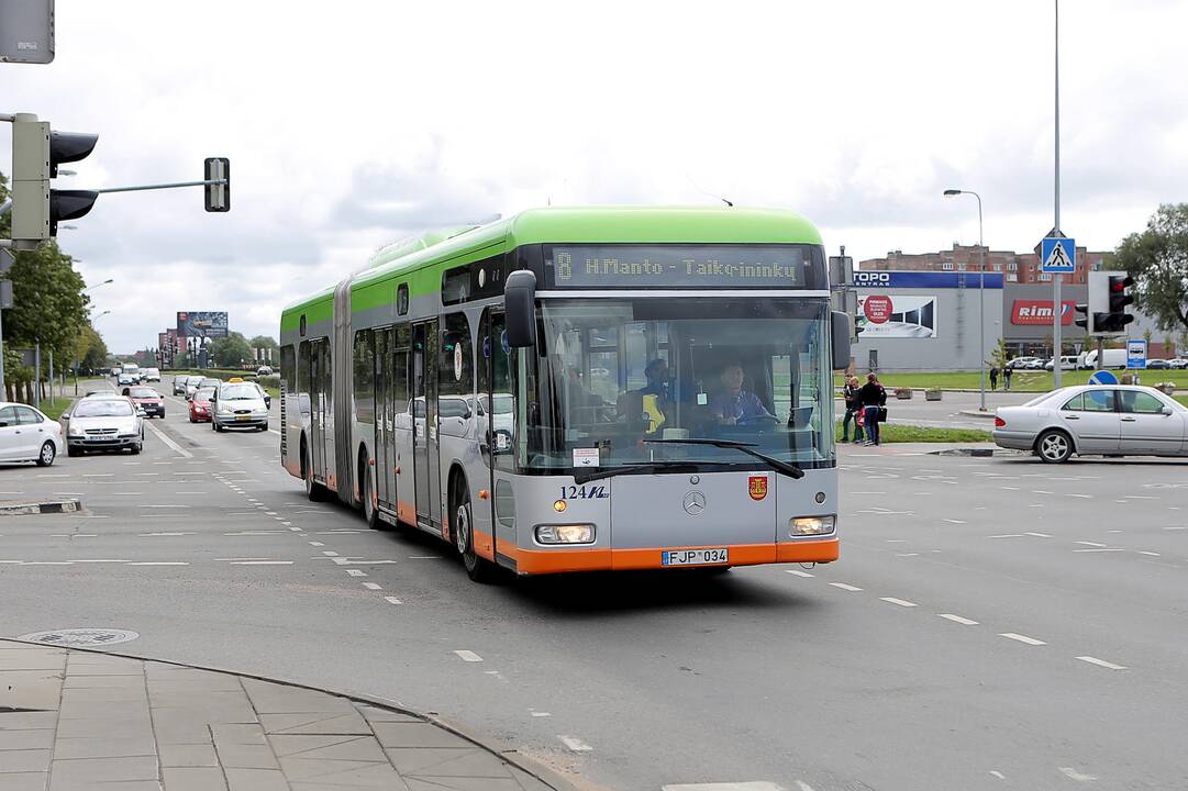 Siūlymas: vėl svarstoma galimybė pradinukams suteikti didesnę nuolaidą miesto autobuso bilietui.
