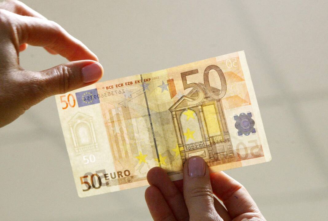 Už gyvulius mokėjo padirbtais eurais