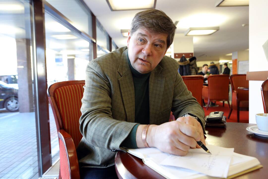 Prognozės: uostamiesčio verslininkai neslepia, jog viešasis sektorius Klaipėdoje yra per didelis ir artimiausiu metu jo našta verslui taps tiesiog nokautuojanti.