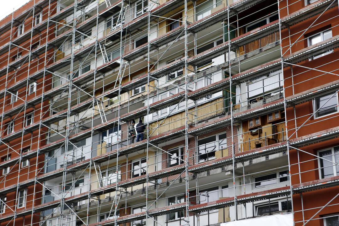 Praėjusiais metais atnaujinta daugiau kaip 300 daugiabučių