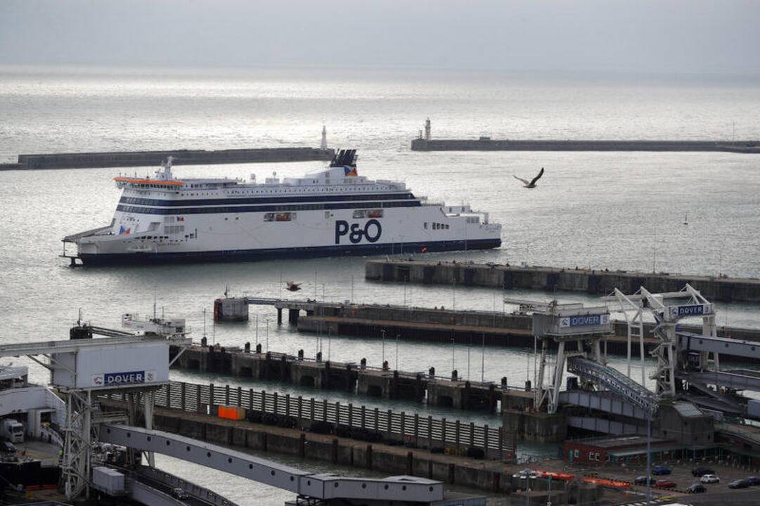 Srautas: iš Vokietijos Cuchaveno uosto prekės DFDS keltais keliauja į Jungtinės Karalystės Imingemo uostą.