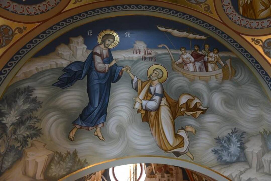 Vieta: jūrų kapitonų susitikimas prie Švento Mykolo Apvaizdos cerkvės kryžiaus.