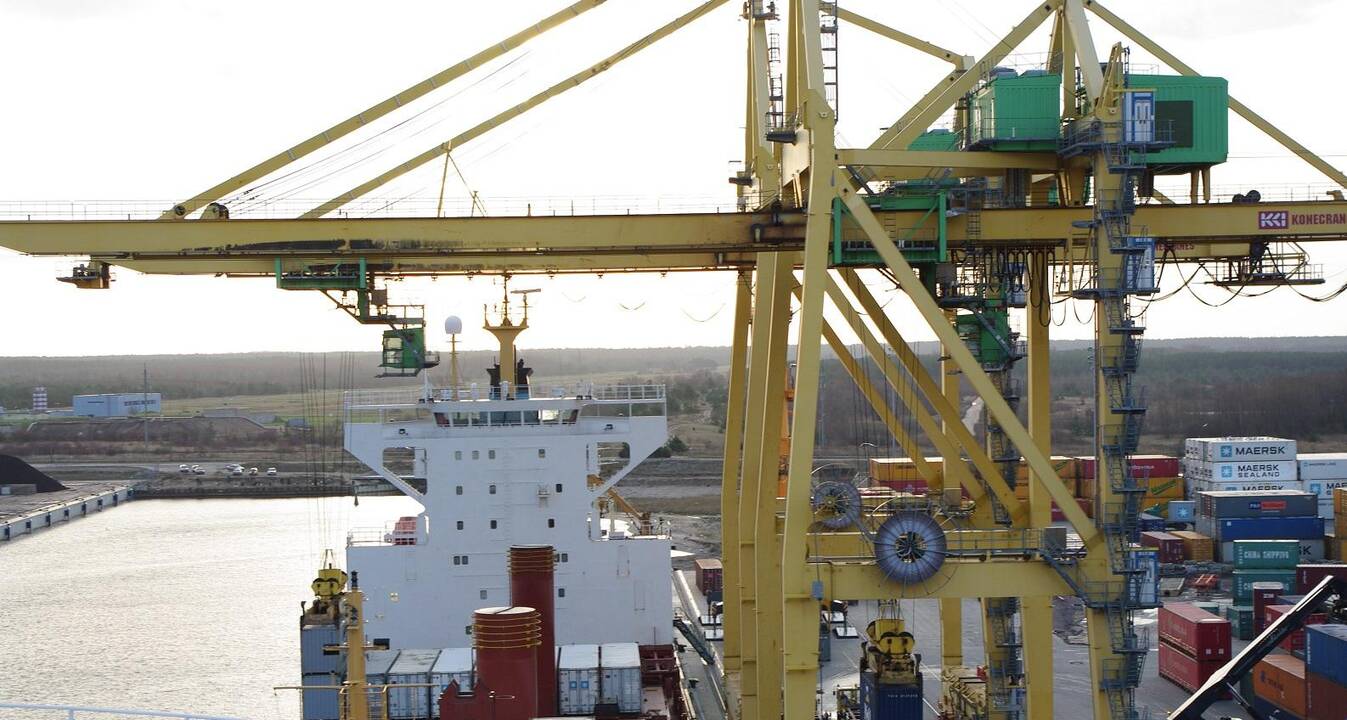 Vieta: už Klaipėdos konteinerių terminalo link Kairių prasideda III vandenvietė ir naujosios uosto rezervinės teritorijos.