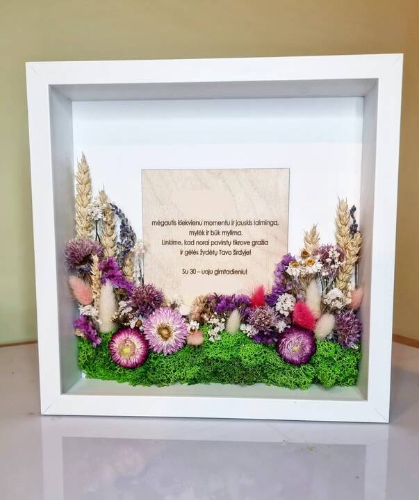 Tikslas: V. Tulevičiūtė nori savo floristinėmis kompozicijomis į kiekvienus namus atnešti dalelytę gamtos, kuri padėtų nusiraminti, susikaupti.