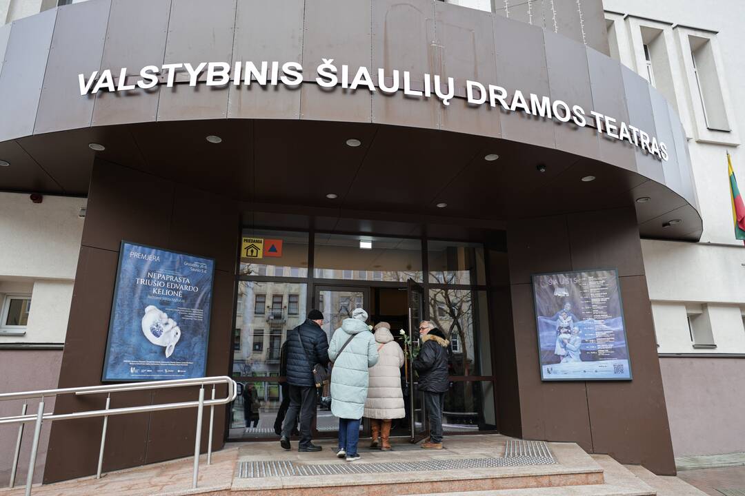 Draugai ir artimieji atsisveikina su Sigitu Jakubausku