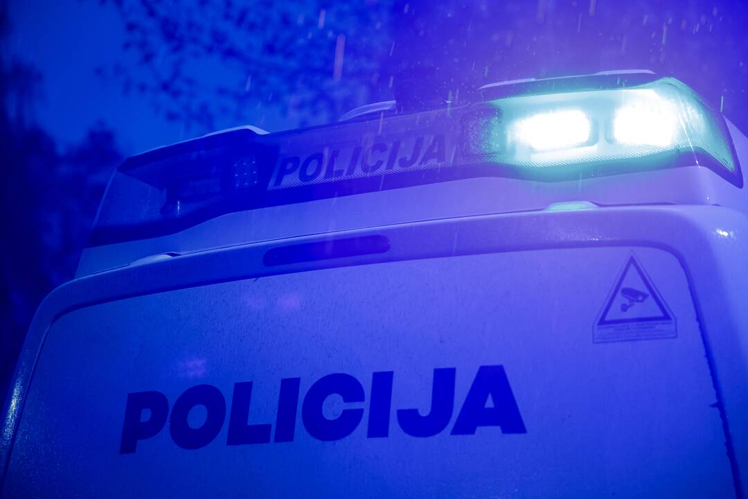 Anykščių rajone per avariją sužeistas pėsčiasis mirė ligoninėje
