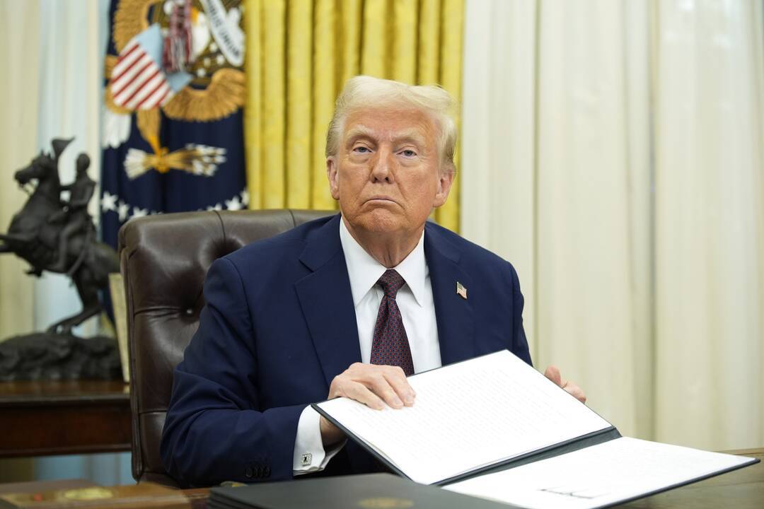 Trumpas apie pasirašytą įsaką: Dievas sukūrė dvi lytis