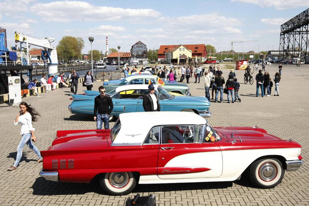 Jūros šventės žinią veš senoviniai automobiliai