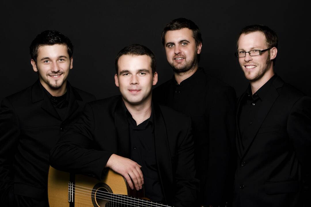 Baltijos gitarų kvartetas prieš dešimtąjį gimtadienį pateisins savo vardą