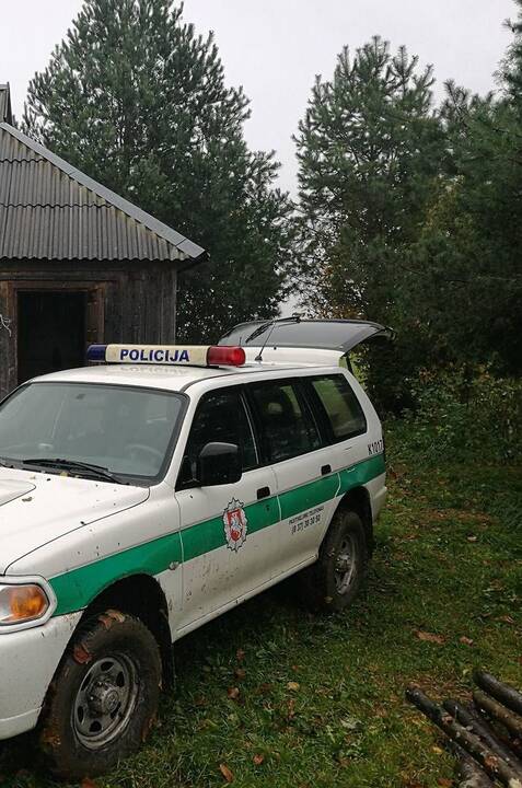 Tragedija Garliavoje: apgirtęs vaikinas nužudė kaimynę, subadė jos sugyventinį