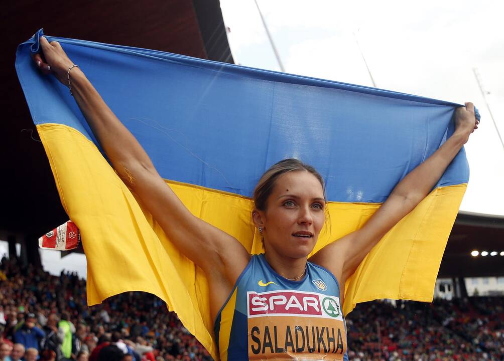 Ukrainietė antrąsyk apgynė čempionės titulą trišuolio sektoriuje