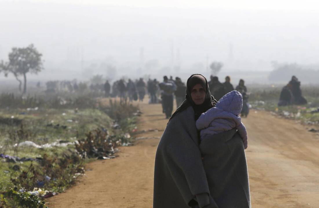 Balkanuose bus įkurti milžiniški migrantų priėmimo centrai